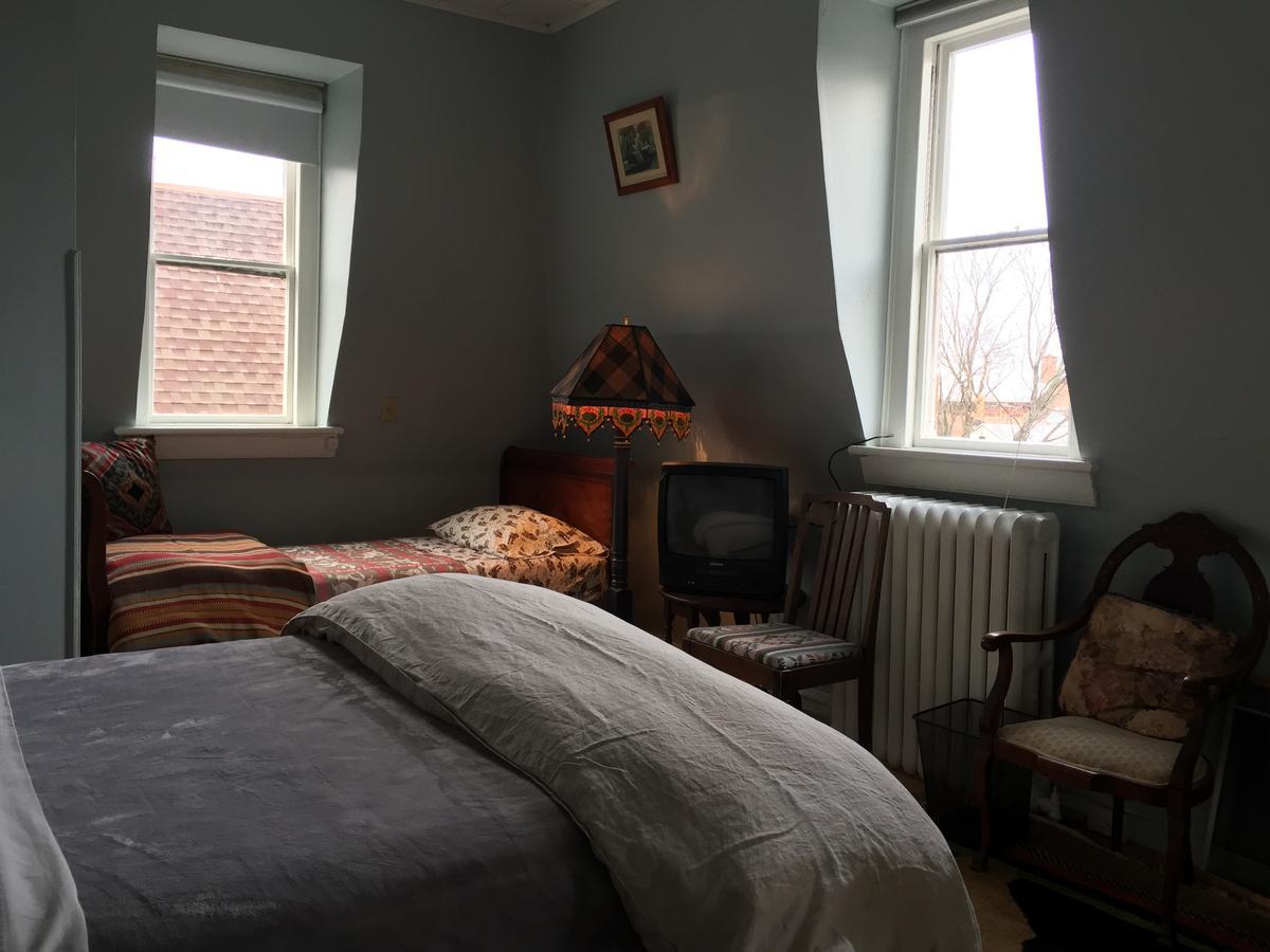 Hudson City Bed And Breakfast Extérieur photo