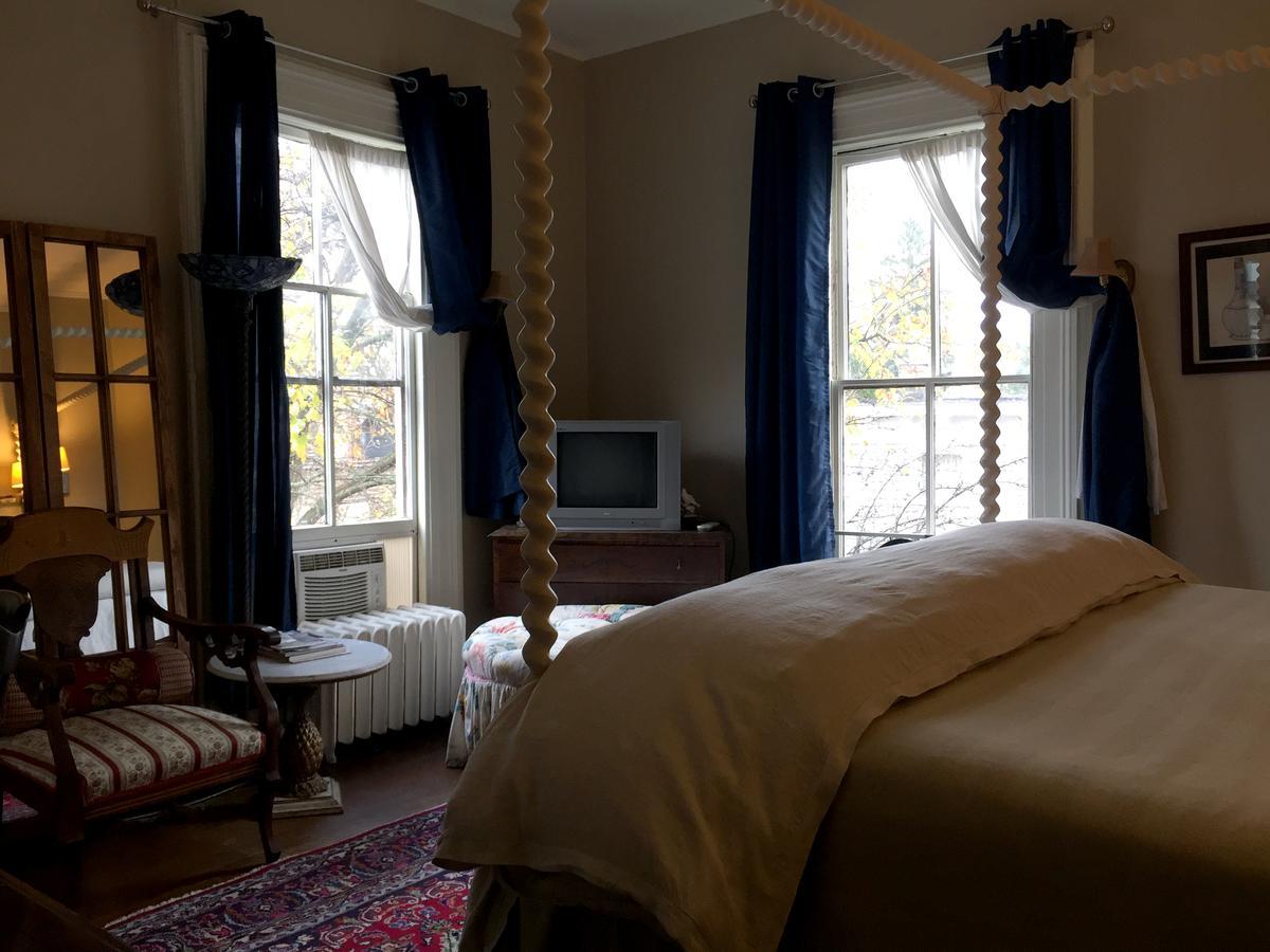 Hudson City Bed And Breakfast Extérieur photo