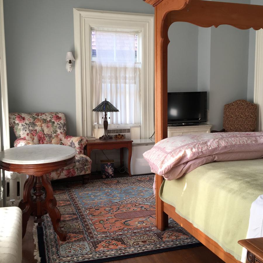 Hudson City Bed And Breakfast Extérieur photo